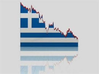 Η Ελλάδα όμως είναι γεγονός ότι απώλεσε βαθμούς ελευθερίας στην άσκηση οικονομικής πολιτικής εδώ και οχτώ χρόνια κάτι που σήμερα γίνεται εμφανές ειδικά στο σκέλος των δημοσίων επενδύσεων (έννοια παρεξηγημένη και μονίμως στο περιθώριο των αναλύσεων). Από το 2010 εγκαταστάθηκε στην χώρα μια μόνιμη πανοπτική επιτροπεία, ενας ασφυκτικός ελεγκτικός μηχανισμός εξασφάλισης της επιστροφής των δανειακών κεφαλαίων.