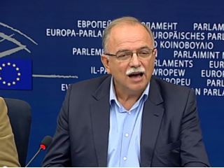 Πιο συγκεκριμένα για την Ελλάδα, φαίνεται ότι μόλις «το 20% των Ελλήνων ερωτηθέντων εμφανίζεται ικανοποιημένο με τον τρόπο λειτουργίας της Δημοκρατίας στο επίπεδο της ΕΕ, ενώ χαμηλά ποσοστά καταγράφουν ακόμα και οι Ισπανοί και οι Γάλλοι». Ταυτόχρονα, απογοητευμένοι για την επιρροή που έχει η φωνή τους στις αποφάσεις της ΕΕ δηλώνουν οι Έλληνες, ενώ μόνο 23% δηλώνει το αντίθετο.