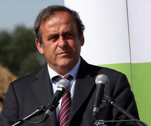 Τον τελευταίο καιρό η εικόνα του Γάλλου προέδρου της ΟΥΕΦΑ δέχεται αρκετά πλήγματα