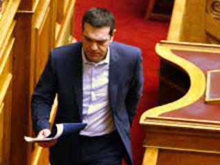 Κατά συνέπεια, γιατί να παραιτηθεί; Επειδή εφαρμόζει τα προαπαιτούμενα του τρίτου μνημονίου; Μα αυτά ήσαν γνωστά, υποτίθεται, στους ψηφοφόρους όταν πήγαιναν στην κάλπη. Συνεπώς, τί πρόβλημα έχουν; Τούς ενοχλεί η εφαρμογή των μέτρων; Μα την ενέκριναν με την ψήφο τους. Γιατί λοιπόν ο κ. Τσίπρας να μην ολοκληρώσει την θητεία του; Αντιθέτως, έχει κάθε λόγο να σεβαστεί την λαϊκή εντολή –μέσω της οποίας η κυβέρνησή του πετυχαίνει και άλλους στόχους, που έχουν μεγάλη σημασία γι’ αυτήν.