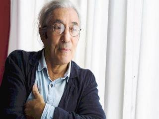 Στη Γαλλία, τα τρία τελευταία χρόνια, η ισλαμική πανώλη σκότωσε 240 αθώους και τραυμάτισε πάνω από χίλιους. Στο Αφγανιστάν οι Ταλιμπάν έχουν στο ενεργητικό τους πάνω από 100.000 δολοφονίες και είναι πάντα όρθιοι. Στην Αλγερία η ισλαμική κτηνωδία άφησε πίσω της 60.000 νεκρούς, ΄έναν εμφύλιο και 100.000 τραυματίες. Αλλ΄είναι πάντα ενεργή και ζωντανή