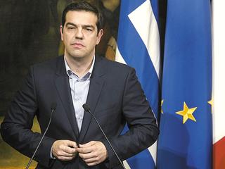 Ο κ. Τσίπρας, στο πλαίσιο του μονίμως διχαστικού λόγου του, προέβη σε συνηθισμένες σε προεκλογικές περιόδους αποσπασματικές εξαγγελίες περί φορο-ελαφρύνσεων, όψιμες, ανεπαρκείς και κατ’ αντιγραφή πολλών από όσα η Νέα Δημοκρατία έχει εξαγγείλει τα δύο τελευταία χρόνια. 