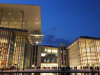 Με την κύρωση της Σύμβασης Δωρεάς συστάθηκε και η εταιρεία ειδικού σκοπού, μη κερδοσκοπικού χαρακτήρα, με την επωνυμία «Πρωτοβουλία για την Υγεία Α.Ε.». Η εταιρεία θα λειτουργεί ως φορέας υλοποίησης, που αναλαμβάνει τον συντονισμό, τη διαχείριση και την υλοποίηση των έργων, μέχρι την ολοκλήρωση και παράδοσή τους στο Ελληνικό Δημόσιο. 