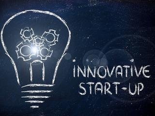 Το πρόγραμμα START-UP NY βοηθά τις νέες και επεκτεινόμενες επιχειρήσεις τεχνολογίας, μέσω επιθετικών φορολογικών κινήτρων και καινοτόμων ακαδημαϊκών συνεργασιών. 