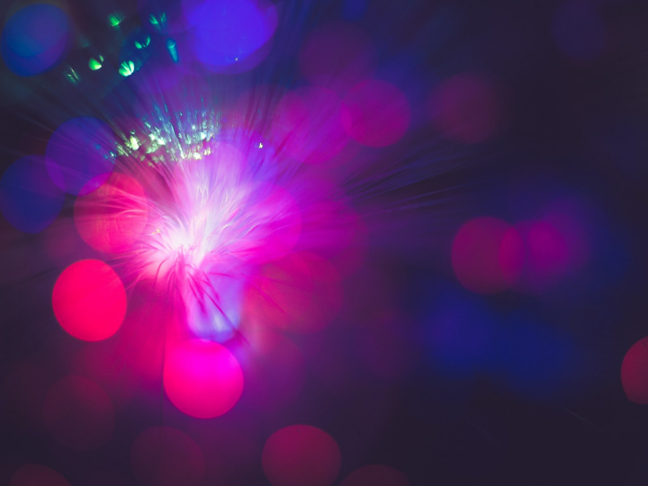 «Η ψηφιακή πολιτική είναι ένα ζήτημα για το οποίο ή θα αποφασίσουμε συλλογικά ή θα μας διασπάσει», δήλωσε η πρόεδρος της Ευρωπαϊκής Επιτροπής Ούρσουλα φον ντερ Λάιεν στην ετήσια ομιλία της για την «Κατάσταση της Ένωσης» τον Σεπτέμβριο.