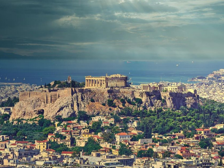 «Το μεγάλο πολιτικό διακύβευμα της εποχής είναι αυτό: να οικοδομήσουμε το πλαίσιο για έναν παραγωγικό καπιταλισμό της γνώσης, ένα κοινωνικό κράτος που θα αντισταθμίζει τους κινδύνους του, και μια κοινωνία που δεν θα αφήνει πολλούς στο περιθώριο.»