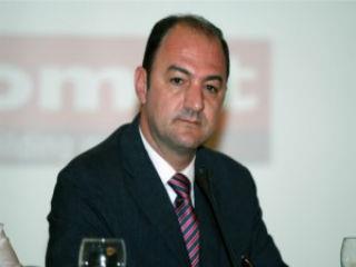 Οι νέοι πρέπει να μάθουν ότι για να πάει μπροστά η οικονομία πρέπει να λαμβάνουν σωστές αποφάσεις, ακόμα και ρίσκο, να αποβλέπουν με εθνική στρατηγική στο μοντέλο παράγω-εξάγω και όχι σε παλαιότερα, προ 15ετίας, καταναλωτικά μοντέλα.Αυτές τις επιλογές διαχρονικά στηρίζει ο ΣΕΒΕ, ζητώντας παράλληλα και αποτελεσματικά μέτρα καταπολέμησης της διαφθοράς.Στο σημερινό διεθνές οικονομικό και ραγδαία μεταβαλλόμενο οικονομικό περιβάλλον είναι μονόδρομος πια η επένδυση στην καινοτομία και την εξωστρέφεια, που πρέπει να γίνουν θεμελιώδεις και αλληλένδετοι πυλώνες της στρατηγικής μιας εταιρείας.