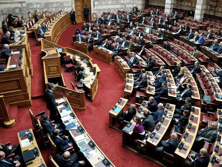 «Τα πρόσφατα συγκλονιστικά πολιτικά γεγονότα, απλά επιβεβαιώνουν την κεντρική έννοια του σκεπτικού μου και εμπλουτίζουν ενδεχομένως τα επί μέρους επιχειρήματα, τα οποία όμως πρέπει να κατανοήσει όλος ο ελληνικός λαός, για να μπορέσει να αποτρέψει παρόμοιες προσπάθειες στο μέλλον.»