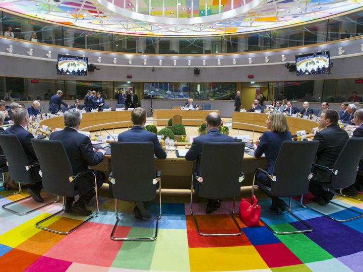 «Δεν χρειαζόμαστε λιγότερη Ευρώπη. Χρειαζόμαστε μια ισχυρότερη Ευρώπη με έναν ισχυρό προϋπολογισμό προς συμφέρον των πολιτών μας».