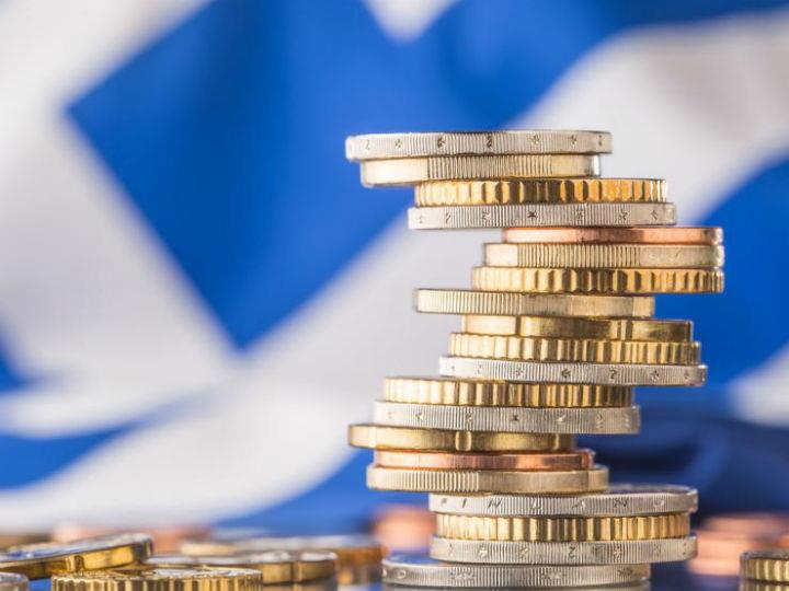 «Το ελληνικό σχέδιο Ανάκαμψης και Ανθεκτικότητας, ύψους 32 δισ. φιλοδοξεί να πυροδοτήσει μια αλλαγή προτύπου στην ελληνική οικονομία και τους θεσμούς προς ένα πιο εξωστρεφές, παραγωγικό, πράσινο, ψηφιακό οικονομικό μοντέλο.»