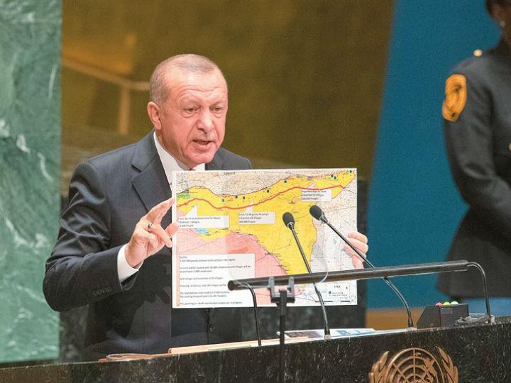 Η Τουρκία από τον Απρίλιο του 1974 απειλεί με casus belli, δηλ. με πόλεμο την χώρα μας, αν ασκήσει το νόμιμο δικαίωμά της και επεκτείνει τα έξι μίλια της θάλασσας και τα δέκα του εναερίου χώρου, στα δώδεκα.