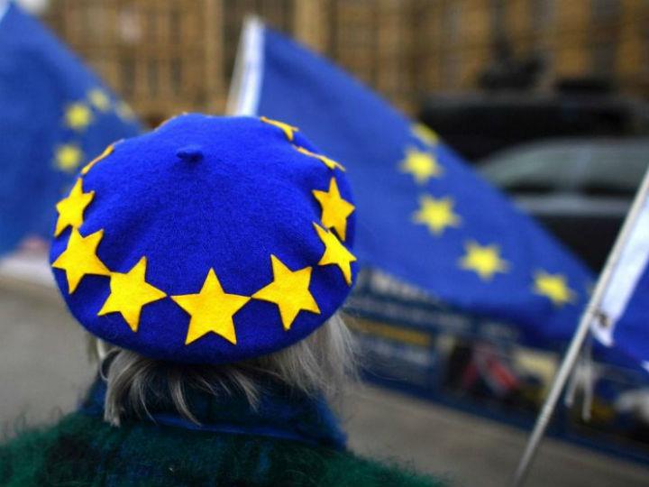 «Η εικόνα των υπουργών Οικονομικών της Ένωσης να διαβουλεύονται  για ένα πακέτο χρηματοδότησης και να μην καταφέρνουν να συμφωνήσουν, τη στιγμή που Ιταλία και Ισπανία θρηνούσαν εκατόμβες νεκρών, ήταν αποκαρδιωτική.»