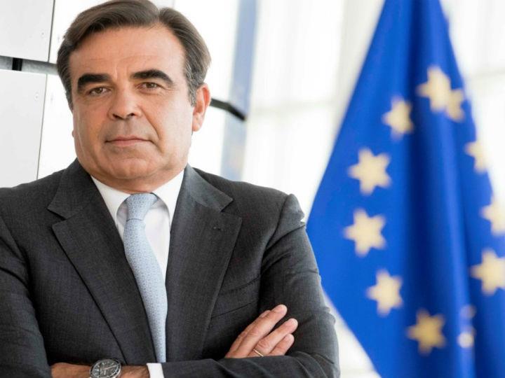 Η παγκόσμια κρίση υγείας με την οποία έχουμε έρθει όλοι αντιμέτωποι, αποκάλυψε δύο βασικές αλήθειες. Η πρώτη είναι ότι είμαστε όλοι ίσοι. Η δεύτερη αλήθεια είναι ότι κανείς μας δεν είναι μόνος του.