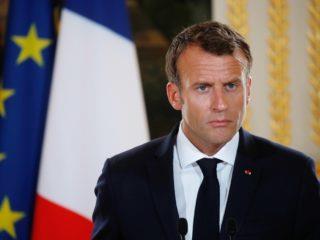 Η Ευρώπη δεν είναι δύναμη δεύτερης κατηγορίας. Η Ευρώπη στο σύνολό της είναι μια πρωτοπορία: πάντα καθόριζε τα πρότυπα της προόδου. Βασιζόμενη σε αυτό, πρέπει να προωθήσει ένα σχέδιο σύγκλισης και όχι ανταγωνισμού: η Ευρώπη, όπου δημιουργήθηκε η κοινωνική ασφάλιση, θα πρέπει να εισάγει μια κοινωνική ασπίδα για όλους τους εργαζόμενους, από τα ανατολικά προς τα δυτικά και από τα βόρεια προς τα νότια, εξασφαλίζοντας την ίδια αμοιβή στον ίδιο χώρο εργασίας και ένα ελάχιστο ευρωπαϊκό μισθό κατάλληλο για κάθε χώρα και συλλογικά συζητήσιμο κάθε χρόνο.