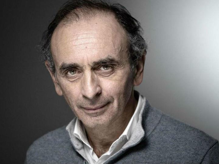«Ο Ρετζέπ Ταγίπ Ερντογάν είναι ένας αδίστακτος ισλαμιστής, αποφασισμένος να κάνει ότι μπορεί για τον εξισλαμισμό της Ευρώπης… Επίσης, οι Ευρωπαίοι, δεν θέλουν να καταλάβουν ότι η παρουσία του στη Λιβύη και η στήριξη του καθεστώτος της Τρίπολης, ένα και μόνον στόχο έχει: τον απόλυτο έλεγχο της αφρικανικής μετανάστευσης προς την Ευρώπη.»
