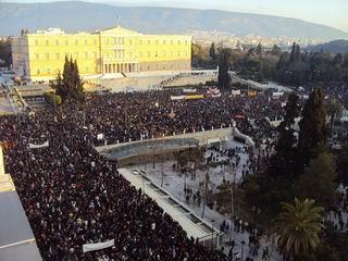 Είναι προφανές έτσι ότι η Χούντα, οικειοποιήθηκε ένα ΒΔ που της έδινε τη δυνατότητα να προχωρήσει στη δικτατορία, με ό,τι αυτό σήμαινε τότε για τη Χώρα. Πλην όμως τεράστια σημασία όχι μόνον για τον ιστορικό, αλλά και για κάθε Έλληνα σήμερα, έχουν τα γεγονότα που προηγήθηκαν του πραξικοπήματος, αλλά και ποια είναι η σημασία τους σε συνάρτηση με τα χρόνια της δικτατορίας σήμερα.