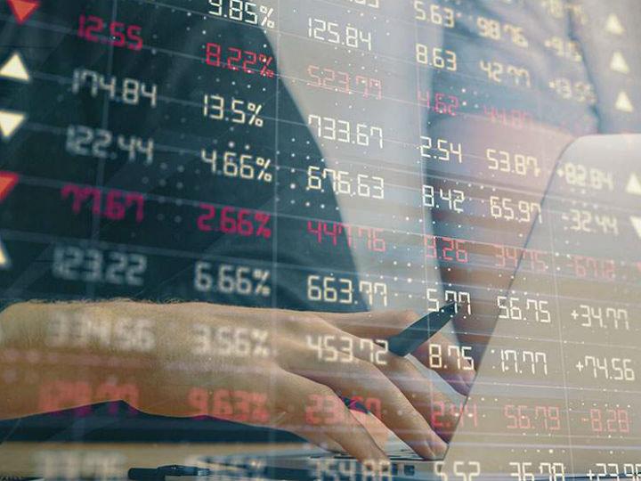 «Η γεωπολιτική αστάθεια στην Συρία κυρίως συνοδεύτηκε από τον ενεργειακό πόλεμο ετών που  βλέπουμε ότι πρόσφατα βρήκε αφορμή να εκτυλιχθεί μεταξύ του τριγώνου Σ. Αραβίας-ΗΠΑ-Ρωσίας ωθώντας χαμηλά τις τιμές και τις αμερικάνικες εξορυκτικές εταιρείες αερίου-πετρελαίου σε δύσκολα όρια κόστους/οφέλους.»