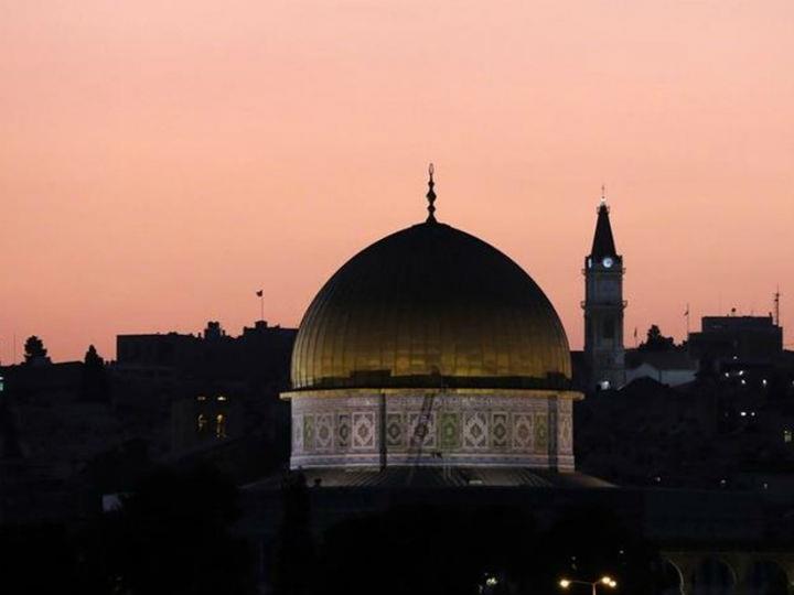 «Ο απερχόμενος πρόεδρος των ΗΠΑ Ντόναλντ Τραμπ ανέφερε ότι το Ιράν μπορεί κάποια μέρα να συμμετάσχει στη διαδικασία προς μια πιο σταθερή και ειρηνική Μέση Ανατολή. Αυτό φαίνεται απίθανο με το σημερινό καθεστώς.»