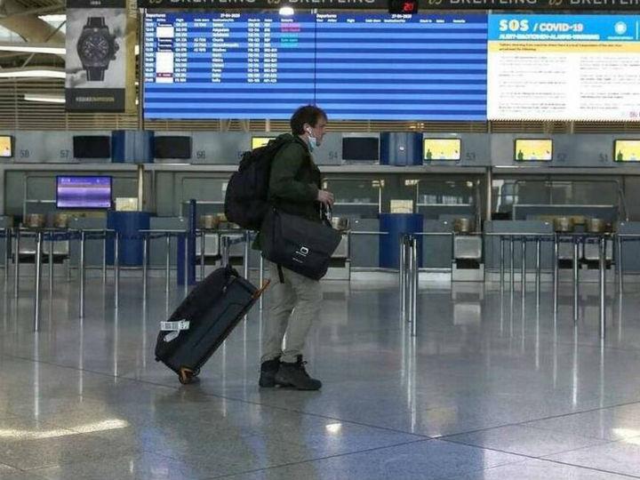Για την τρέχουσα εβδομάδα, το σύνολο των πτήσεων στο αεροδρόμιο της Αθήνας ανέρχεται σε 570, εκ των οποίων 496 εσωτερικού και 74 διεθνείς, ενώ την προηγούμενη εβδομάδα το σύνολο των προγραμματισμένων πτήσεων, τσάρτερ και επαναπατρισμού, ήταν 524 των οποίων 448 εσωτερικού και 76 διεθνείς.