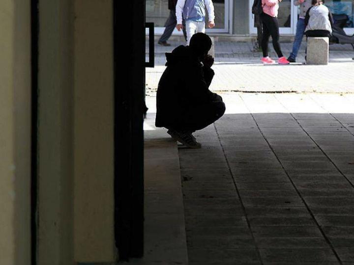 «Υποπτεύομαι ότι η τρέχουσα κρίση δεν θα είναι αρκετά δριμεία ώστε να προκαλέσει μεγάλη εξισορρόπηση. Η θνησιμότητα δεν θα είναι τόσο υψηλή ώστε να αυξήσει την αξία της εργασίας. Οι τρέχουσες πολιτικές παρεμβάσεις, όπως η ποσοτική χαλάρωση και η πρόσθετη υποστήριξη στις επιχειρήσεις και στους ανέργους, είναι σχεδιασμένες για να διατηρήσουν το υπάρχον σύστημα.»