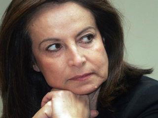 Στη σύγχρονη Ελλάδα, ο ορισμός του νεοφιλελεύθερου είναι η απαξιωτική πολιτική ύβρις των πάσης φύσεως αυτοαποκαλούμενων «προοδευτικών» ή «λαϊκών» προς τους πολιτικούς τους αντιπάλους.