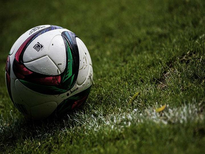 Το ποδόσφαιρο είναι μια οικονομική, κοινωνική και αθλητική δραστηριότητα η οποία συνδέεται άμεσα με στοιχήματα και κερδοσκοπικές πράξεις και άρα προσφέρεται στη διαφθορά, τη φοροδιαφυγή και το οικονομικό έγκλημα. 