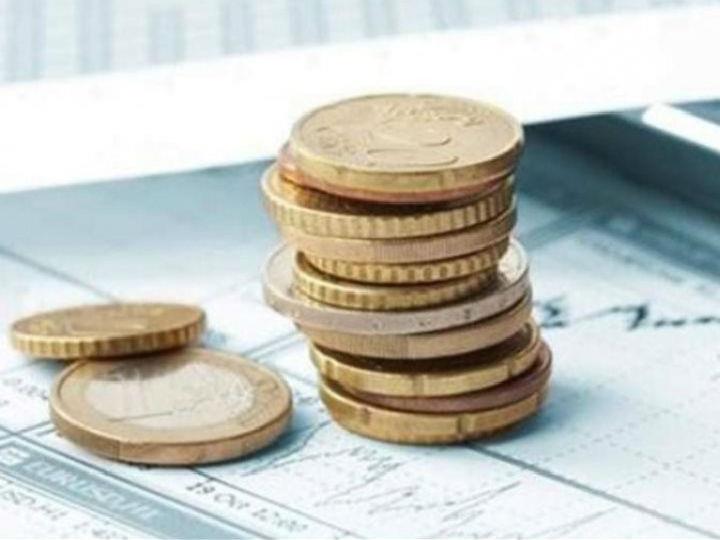 Κάθε ανθρώπινη επιδίωξη από την πιο μικρή έως την πιο μεγάλη απαιτεί χρόνο. Ενα από τα βασικά στοιχεία που εμπεριέχονται στο κεφάλαιο, ως συσσωρευμένη αναβληθείσα κατανάλωση, είναι ο χρόνος. Κάθε άνθρωπος αποδίδει διαφορετική αξία στον χρόνο. 