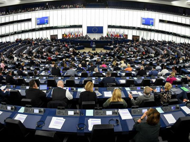 «Οι πολίτες πρέπει να βρίσκονται στο επίκεντρο όλων των πολιτικών μας. Συνεπώς, επιθυμία μου είναι όλοι οι Ευρωπαίοι να συνεισφέρουν ενεργά στη Διάσκεψη για το Μέλλον της Ευρώπης και να διαδραματίσουν ηγετικό ρόλο στον καθορισμό των προτεραιοτήτων της Ευρωπαϊκής Ένωσης. Μόνο μαζί μπορούμε να οικοδομήσουμε την Ένωση του αύριο.»