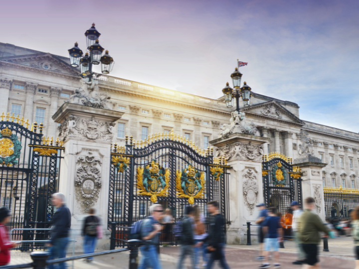 Μήπως λοιπόν μετά το Brexit, το εγκαταστημένο στην Καλιφόρνια ζευγάρι έχει και άλλους στόχους για το Ηνωμένο Βασίλειο; Λέμε μήπως...;