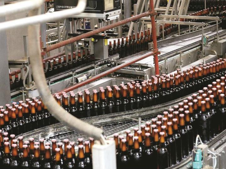 Σύμφωνα με τα πιο πρόσφατα στοιχεία (ΕΛΣΤΑΤ 2018) συνολικά ο κλάδος τροφίμων ποτών καταλαμβάνει το 28,5% του αριθμού των βιομηχανικών επιχειρήσεων, παράλληλα δε είναι και ο μεγαλύτερος εργοδότης καλύπτοντας το 38,1% των θέσεων εργασίας.