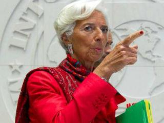 Για τις χώρες της περιφέρειας, μια πλήρης τραπεζική ενοποίηση θα ήταν «μάννα εξ ουρανού», καθώς θα υπήρχε σοβαρή αποκλιμάκωση επιτοκίων και επιστροφή των καταθέσεων. Επίσης, θα απομακρυνόταν το ενδεχόμενο εξόδου μιας χώρας από το ευρώ. Φυσικά, οι τράπεζες επιβάλλεται να περάσουν επιτυχώς τον σκόπελο των stress tests, ενώ σημαντικό  ρόλο θα διαδραματίσει και η αξιολόγηση της ποιότητας των στοιχείων ενεργητικού από την ΕΚΤ.