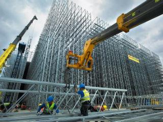 Προϋπόθεση ωστόσο για να υπάρξει ανάκαμψη είναι η αλλαγή τού, μέχρι σήμερα, τρόπου σκέψης μας, ώστε να προσαρμοστούμε στις νέες συνθήκες και τα δεδομένα της εποχής. Η περίοδος των ισχνών αγελάδων έχει παρέλθει. Όμως, δεν έχει παρέλθει η ανάγκη αναβάθμισης και επικράτησης της ποιότητας και της αειφορίας στις κατασκευές, οι οποίες μπορούν να ενεργοποιήσουν και να υποστηρίξουν την εξωστρέφεια και τη νεανική επιχειρηματικότητα στον κλάδο.