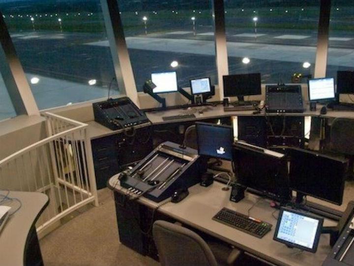 « Οι πρώτοι Ψηφιακοί Πύργοι Ελέγχου, παρέχοντας θέαση 360°και απόκλιση μόλις μισού δευτερολέπτου, κάνουν πραγματικότητα τον απομακρυσμένο έλεγχο εναέριας κυκλοφορίας. Πρόκειται για μια νέα τάση που αλλάζει διεθνώς το τοπίο για την αεροναυτιλία.»