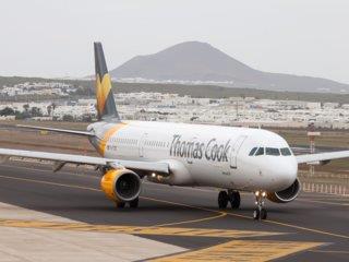 <<Η Thomas Cook φυσικά έπεσε θυμα της υπερεπέκτασης της στον τομέα του τουρισμού. Εισήλθε σε όλα τα παρακλάδια του με δανεισμό και ανοίγματα σε πάγιες επενδύσεις και μισθώσεις.>>