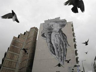 Το θηρίο του κρατισμού αποδείχθηκε ακαταμάχητο. Ο κρατισμός διέλυσε το κράτος. Έτσι υπήχθη ό,τι περισώθηκε στην επιτροπεία της τρόικας. Εξηγείται έτσι η ραγδαία άνοδος του ΠαΣοΚ στην αρχή, το 1981. Επίσης και η διατήρηση τμήματος του κόμματος στην εξουσία υπό τον τίτλο του «ΣΥΡΙΖΑ».