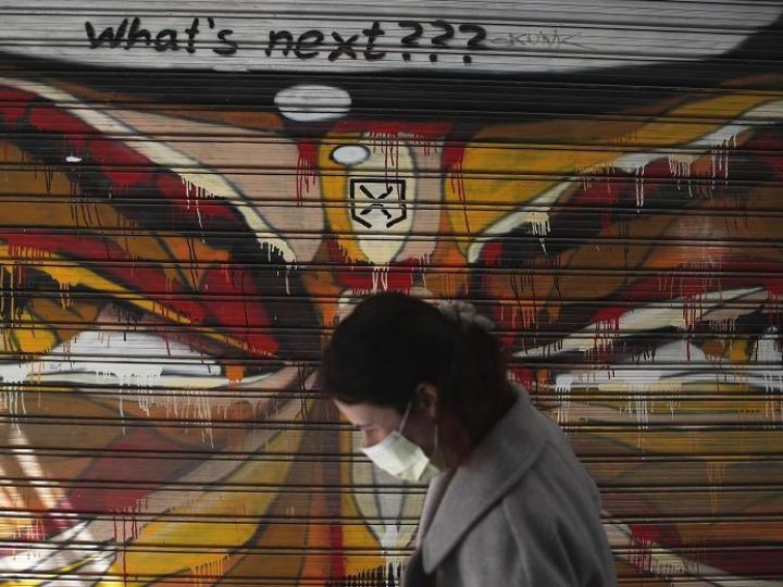 Η παγκόσμια κοινότητα από τις αρχές του 2020 υφίσταται τις επιπτώσεις της πανδημίας του κορωνοϊού (Covid-19). Ο εκτελεστικός διευθυντής του προγράμματος εκτάκτων αναγκών του Παγκόσμιου Οργανισμού Υγείας (World Health Organisation, WHO) Dr. Michael J. Ryan δήλωσε (1.3.2021), ότι δεν είναι ρεαλιστικό να πιστεύει η ανθρωπότητα, πως θα απαλλαγεί από την πανδημία μέχρι το τέλος του 2021. 