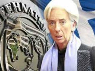 Ας πούμε ότι ο Βαρουφάκης ψεύδεται. Γιατί όμως η Λαγκάρντ  από τότε μέχρι σήμερα θεωρεί το ελληνικό χρέος μη βιώσιμο με επικίνδυνα αυξητικές τάσεις και προτείνει τώρα, Μάιο 2016, τόσο γενναιόδωρη επιμήκυνση και μάλιστα με πάγωμα (!) πληρωμών;