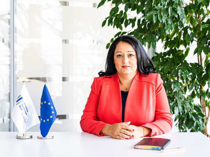 «Λόγω της πανδημίας COVID-19, η οικονομική δραστηριότητα στην Κεντρική και Ανατολική Ευρώπη, την Ανατολική Γειτονία και τα Δυτικά Βαλκάνια συρρικνώθηκε αρκετά σε σύγκριση με τον παγκόσμιο μέσο όρο κατά περίπου 3,0% το 2020.»