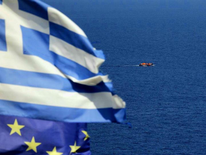 Η Συνθήκη της Λισσαβώνας που άρχισε να ισχύει την 1/12/2009 περιλαμβάνει δύο ρήτρες με ιδιαίτερο εθνικό ενδιαφέρον, δηλαδή τη ρήτρα αμοιβαίας άμυνας (Mutual Defence Clause-άρθρο 42 παράγραφος 7 της συνθήκης για την Ε.Ε.) και τη ρήτρα αλληλεγγύης (Solidarity Clause-άρθρο 222 της Συνθήκης για τη Λειτουργία της Ε.Ε.). 