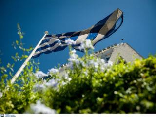 Η πιο εντυπωσιακή πτυχή της επιστροφής της Ελλάδας στη σταθερότητα είναι η ανθεκτικότητα της δημοκρατίας.