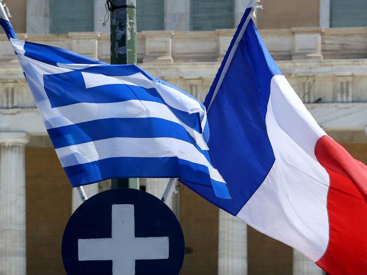 «Το μεταπολιτευτικό σύνθημα «Ελλάς – Γαλλία συμμαχία», αν και δεν αντηχεί στους δρόμους λόγω του κορωνοϊού, κυριαρχεί στη σκέψη κάποιων ηγετών μας και ίσως προσδιορίζει το πλαίσιο της στρατηγικής αντιλήψεως στη χώρα μας έναντι της Άγκυρας.»