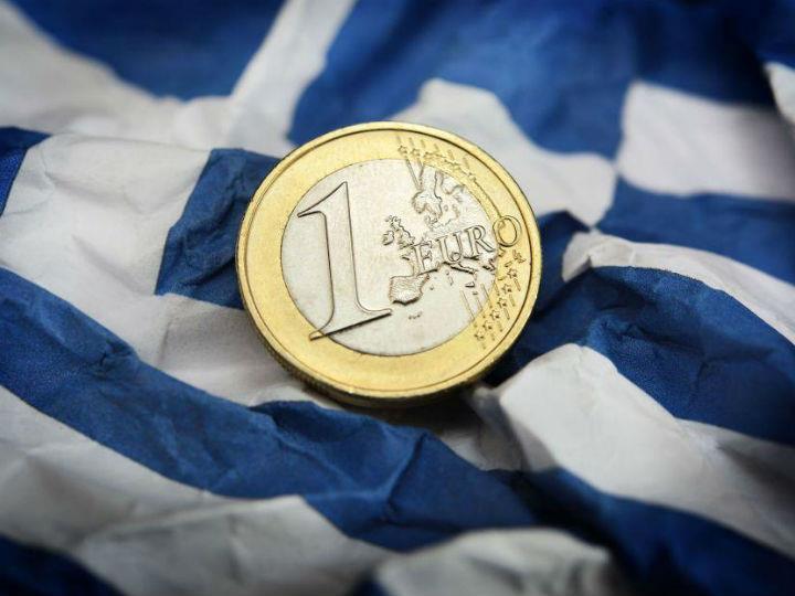 «Το ζήτημα των μικροοικονομικών επιπτώσεων της πανδημίας στο επίπεδο της παραγωγικής διαδικασίας συζητείται πολύ λιγότερο σε ευρωπαϊκό και διεθνές επίπεδο. Όμως, οι επιπτώσεις αυτές μπορεί να είναι σημαντικές, πράγμα που θα κάνει δυσκολότερη την επιστροφή στην ανάπτυξη, η οποία αναμένεται λιγότερο ή περισσότερο το επόμενο και τον μεθεπόμενο χρόνο.»