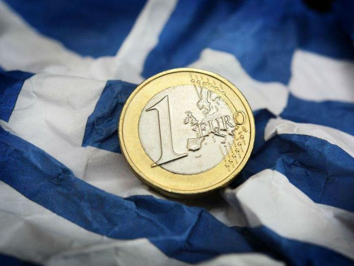 «Τα χρέη των πολιτών προς το Δημόσιο και τα ασφαλιστικά ταμεία να ρυθμιστούν για 200 τουλάχιστον δόσεις χωρίς τόκους και προσαυξήσεις. Μην ξεχνάμε ότι το ύψος των χρεών προς το Δημόσιο είναι 106,5 δισεκατομμύρια και τα χρέη προς τα ασφαλιστικά ταμεία πάνω από 35,5 δισεκατομμύρια.»