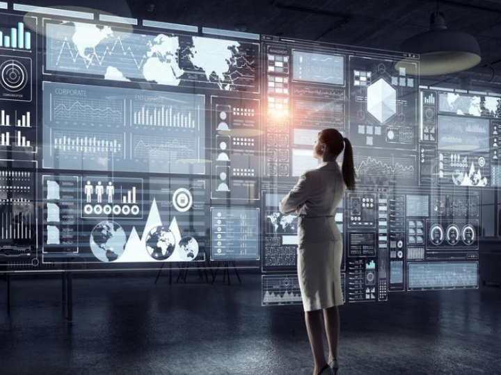 Οι καινοτόμες εταιρείες χρειάζονται ένα εκπαιδευτικό σύστημα που γεννά άριστα εκπαιδευμένα και καταρτισμένα στελέχη, αποτελεσματική δημόσια διοίκηση, αξιόπιστες υποδομές, ταχεία και ασφαλή απονομή της Δικαιοσύνης, απλό και ευέλικτο κανονιστικό πλαίσιο, γρήγορες αδειοδοτήσεις και χαμηλή φορολογία.