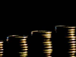 Τα αρνητικά επιτόκια αμφισβητούν βασικές αρχές του παγκόσμιου οικονομικού συστήματος όπως ότι ο δανεισμός έχει κόστος και αυτός που δανείζεται πληρώνει επιτόκιο.