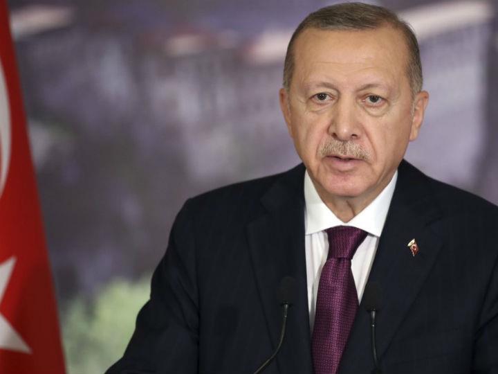 «Η Τουρκία είναι κέντρο υποδοχής και εξάσκησης τζιχαντιστών, με τους οποίους θα εκβιάζει τη Δύση, θα απειλεί τη Ρωσία και θα υπονομεύει καθεστώτα στη Βόρεια Αφρική και Μέση Ανατολή.»