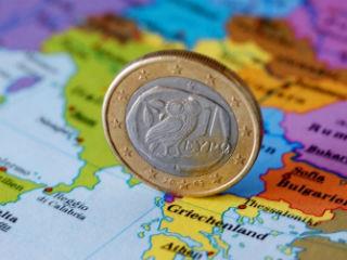 Το Πρόγραμμα Στήριξης των Μεταρρυθμίσεων, με συνολικό προϋπολογισμό 25 δισ. ευρώ, θα παρέχει στήριξη σε όλα τα κράτη μέλη για την πραγματοποίηση μεταρρυθμίσεων προτεραιότητας. Περιλαμβάνει τρία στοιχεία: ένα εργαλείο υλοποίησης των μεταρρυθμίσεων, για τη χρηματοδοτική στήριξη των μεταρρυθμίσεων έναν μηχανισμό τεχνικής υποστήριξης για την παροχή και ανταλλαγή τεχνικής εμπειρογνωσίας και έναν μηχανισμό σύγκλισης, για την ενίσχυση των κρατών μελών που βρίσκονται σε πορεία προσχώρησης στο ευρώ.