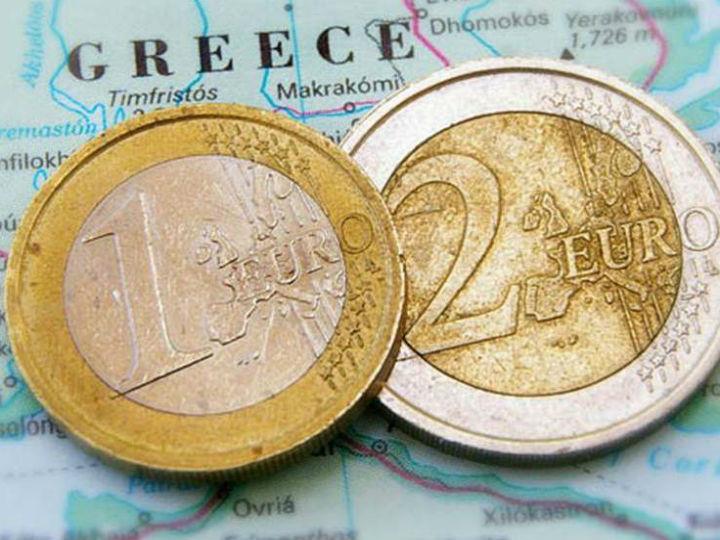 «Η ευκαιρία που προβάλλει για τη χώρα μας εν μέσω της κρίσης μάς επιτρέπει να πάρουμε την τύχη στα χέρια μας αλλά ταυτόχρονα μας θέτει και προ των ευθυνών μας. Λειτουργεί ως καθρέφτης στον οποίο πρέπει να κοιταχτούμε και να λάβουμε καθοριστικές αποφάσεις για το ποιοι είμαστε και πώς θα πορευθούμε.»