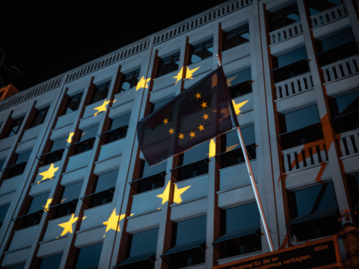 Το 2022 θα διεξαχθούν διάφορες νομοθετικές διαπραγματεύσεις σχετικά με τις κανονιστικές προτάσεις που υπέβαλε η Επιτροπή στα τέλη του 2021 .