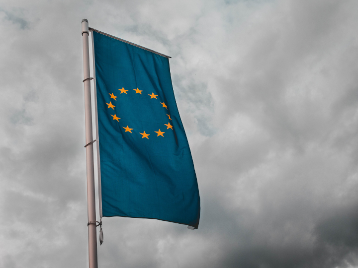 «Η απογοήτευση για την πορεία της Ευρώπης, που εκδηλώνεται τα τελευταία χρόνια από σημαντική μερίδα των πολιτών, έβλεπε δυστυχώς μόνο την κορυφή του παγόβουνου. »